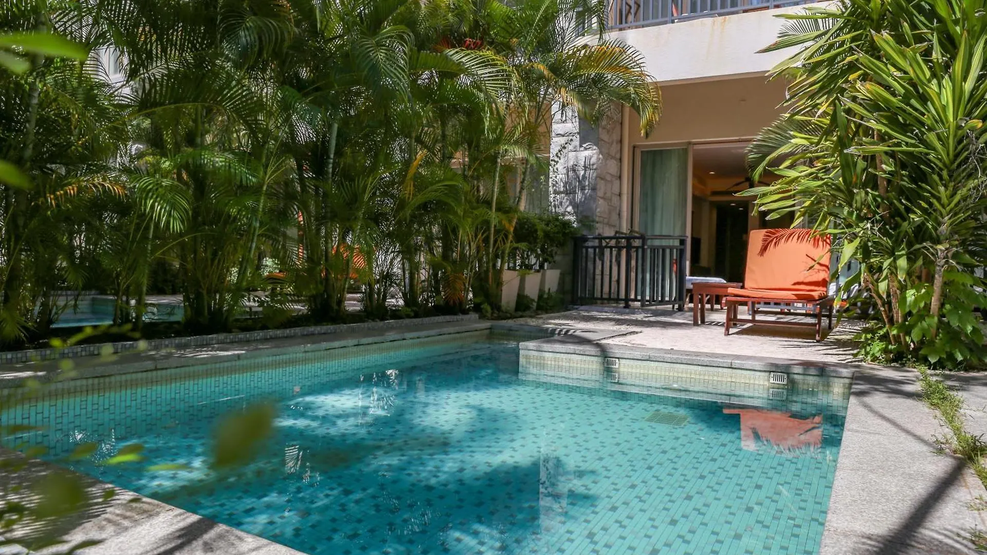 Swissotel Sanya Yalong Bay 5*,