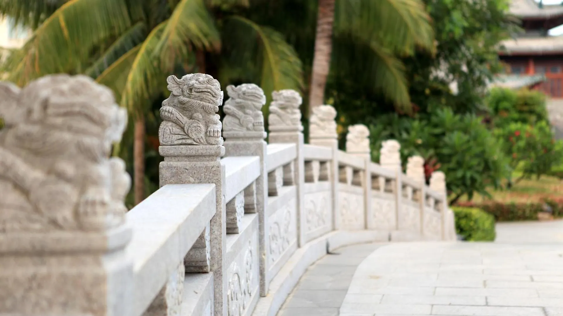 ***** Resort Swissotel Sanya Yalong Bay China