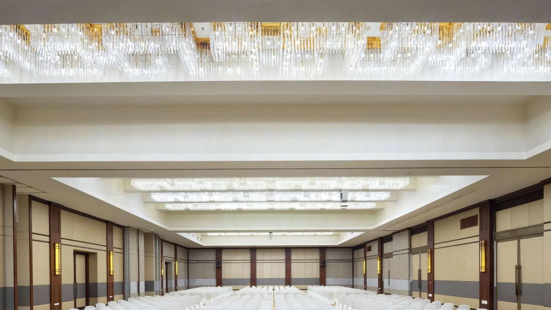 Swissotel Sanya Yalong Bay Resort