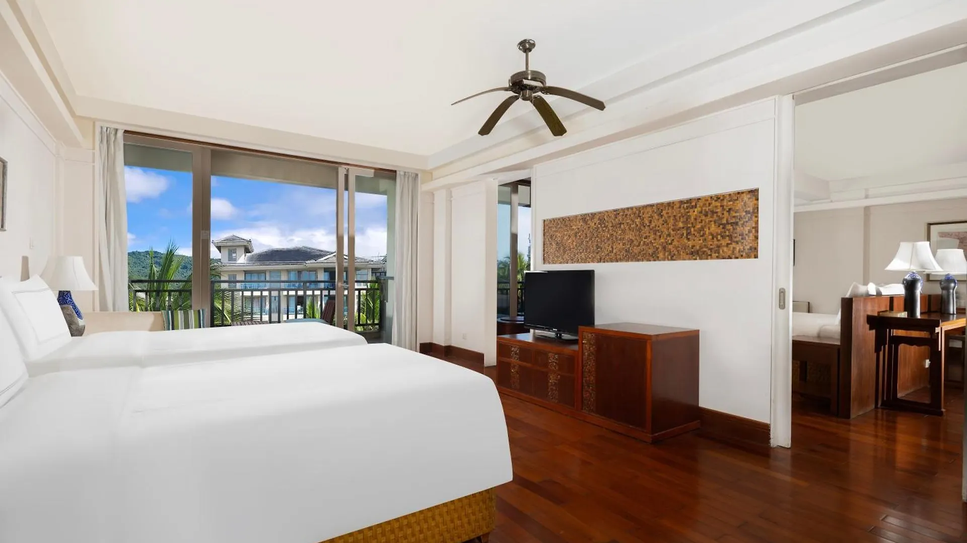 Rezort Swissotel Sanya Yalong Bay